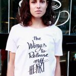 T-shirt Wings white cropped